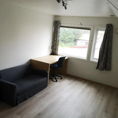 公寓 Attic With 3 Bedrooms *